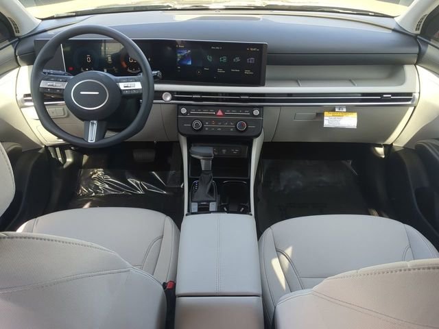 New 2025 Black Hyundai SE FWD image 42
