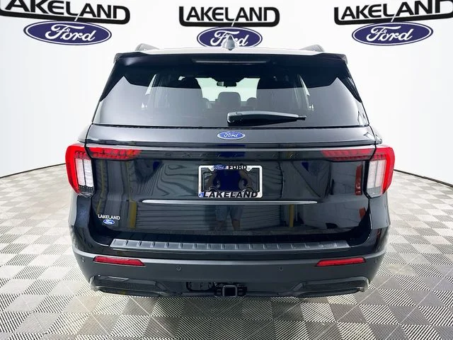 New 2026 Ford Explorer ST-Line