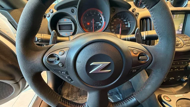 Used 2019 White Nissan Nismo image 17