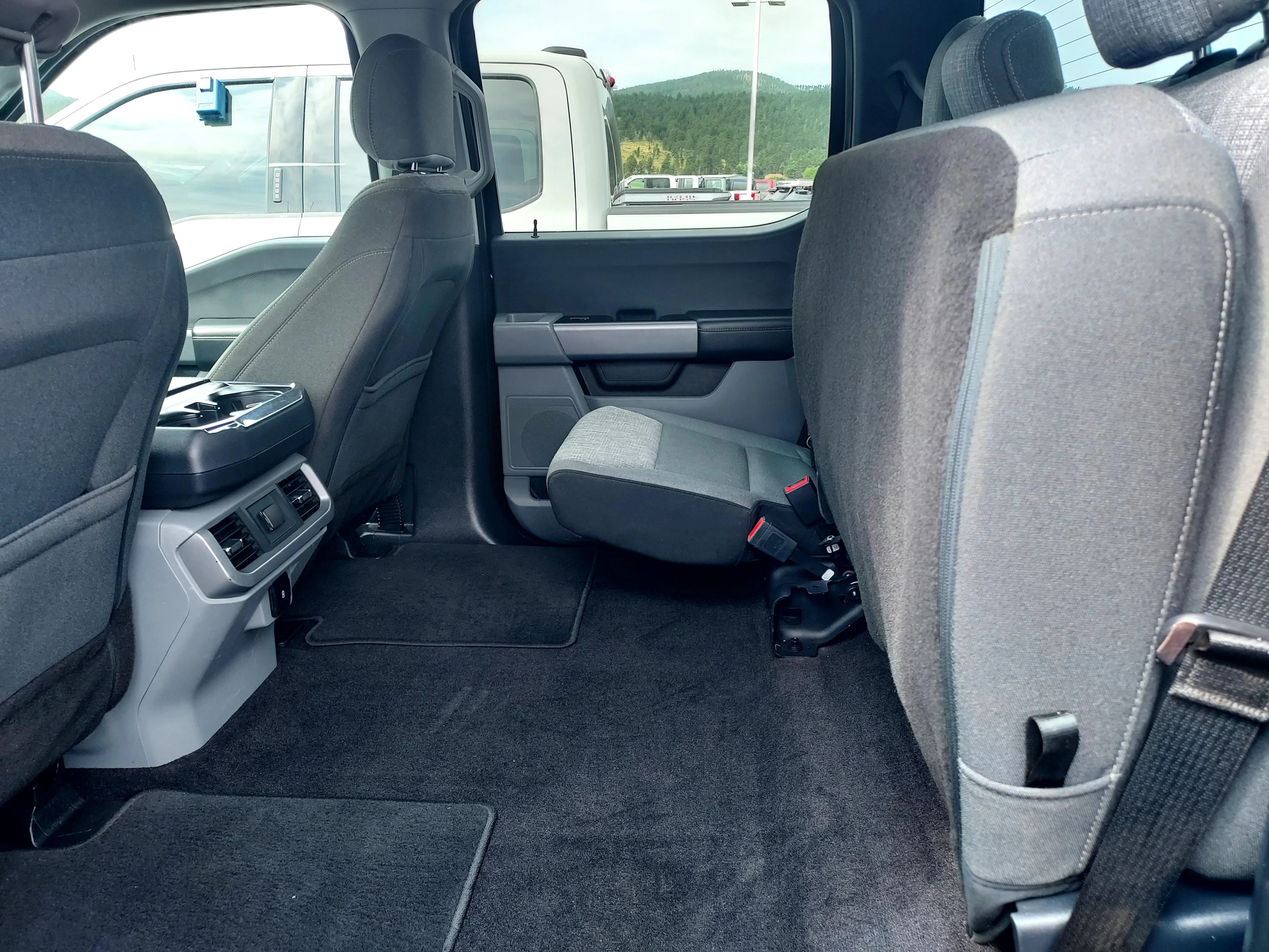 2021 Ford F-150 XLT - Photo 17