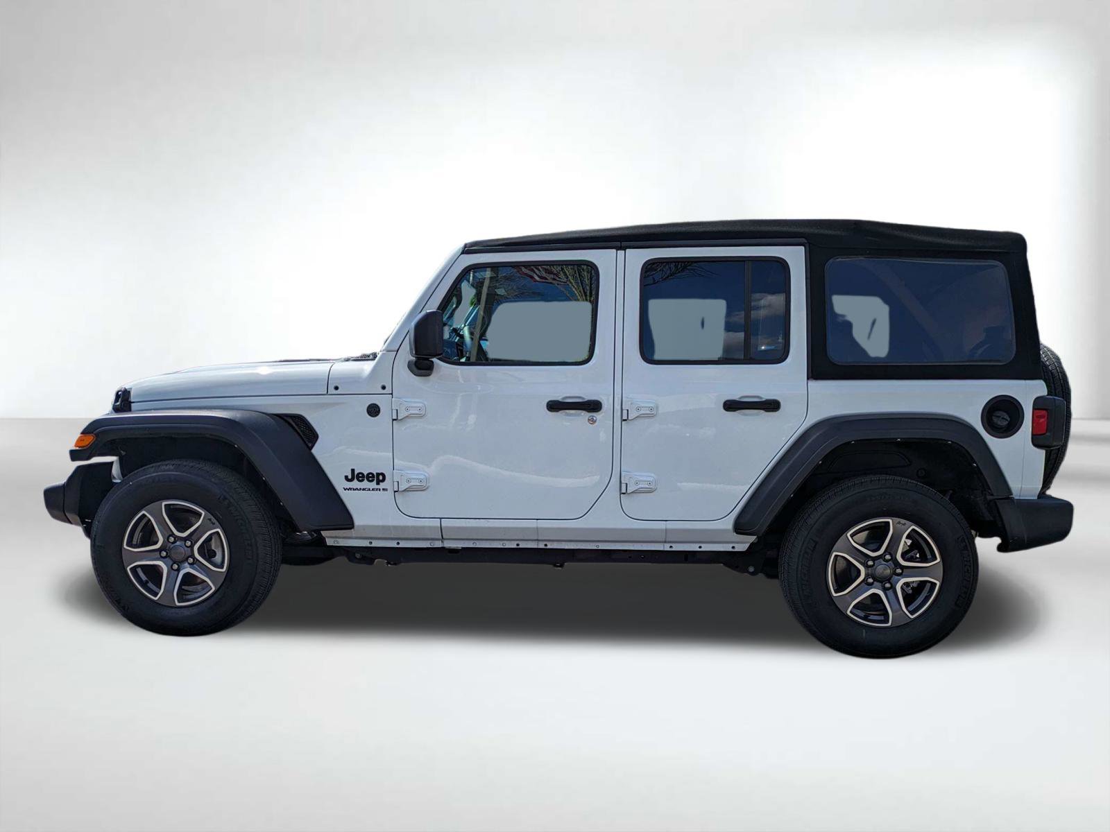 Used 2023 White Jeep Sport S image 8