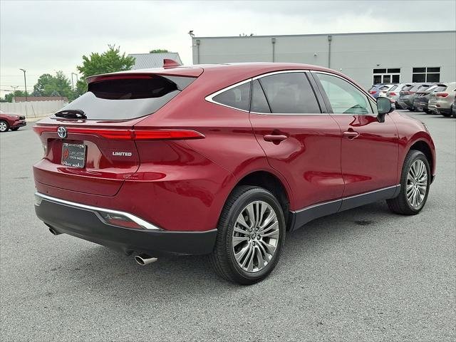 Certified Used 2023 RUBY FLARE PEARL Toyota  image 7