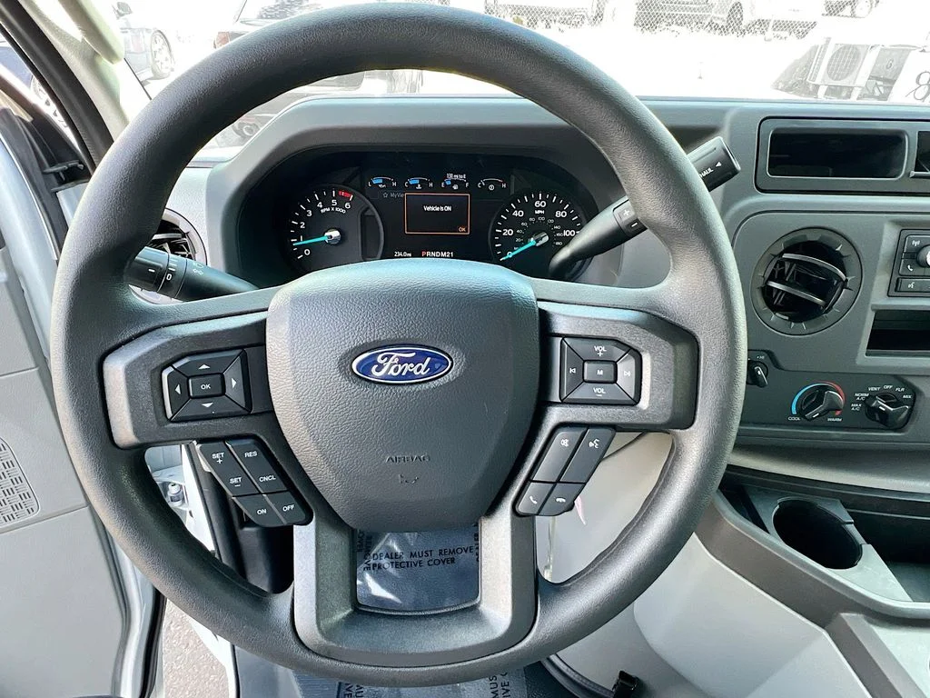 New 2027 Oxford White Ford Base image 7