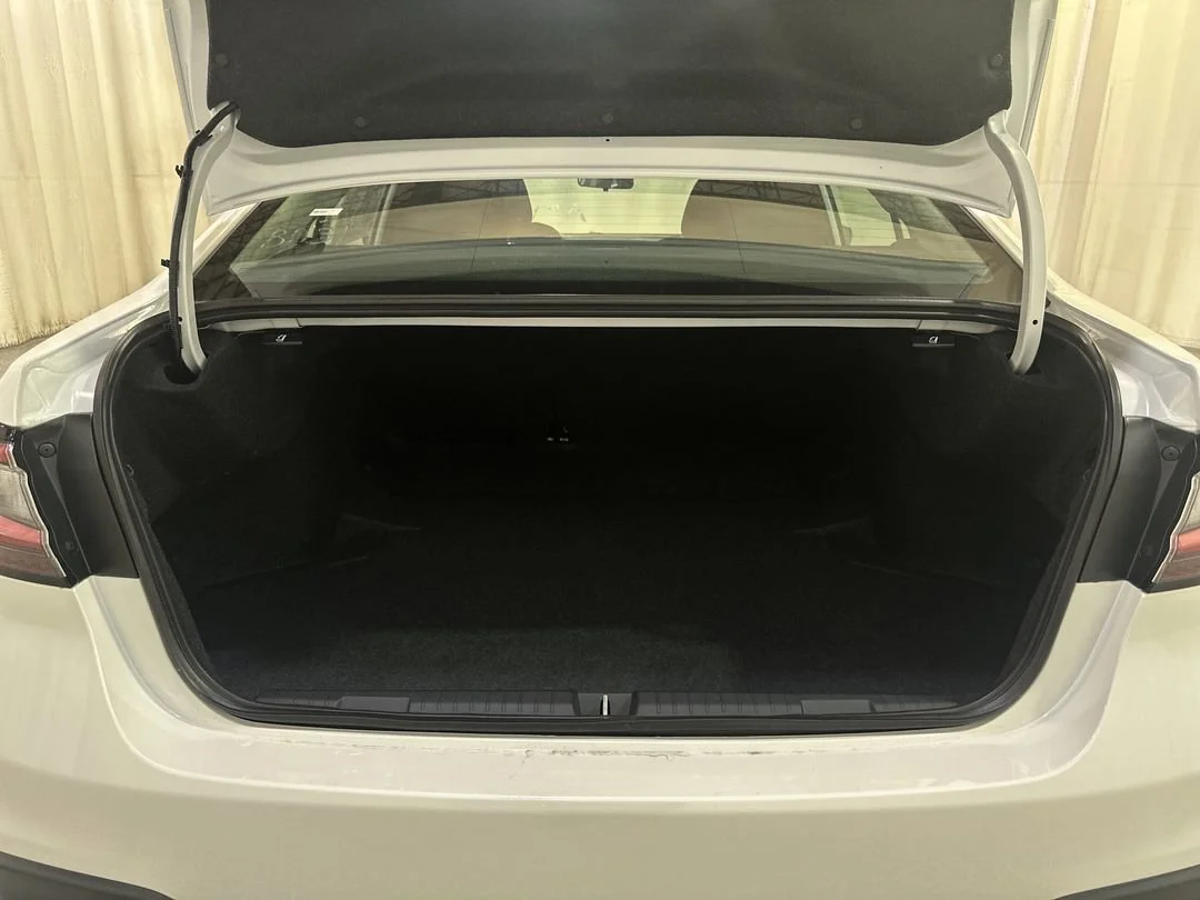 2025 Subaru Legacy Premium - Photo 17