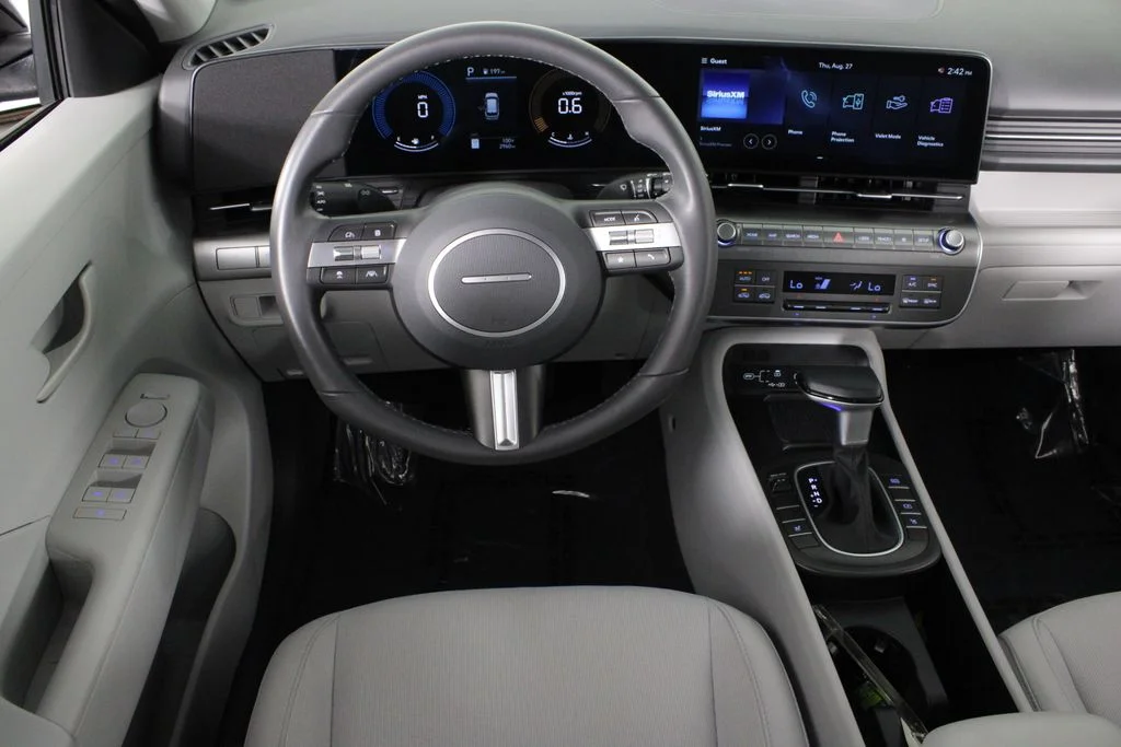 Used 2026 Gray Hyundai SEL Sport image 8