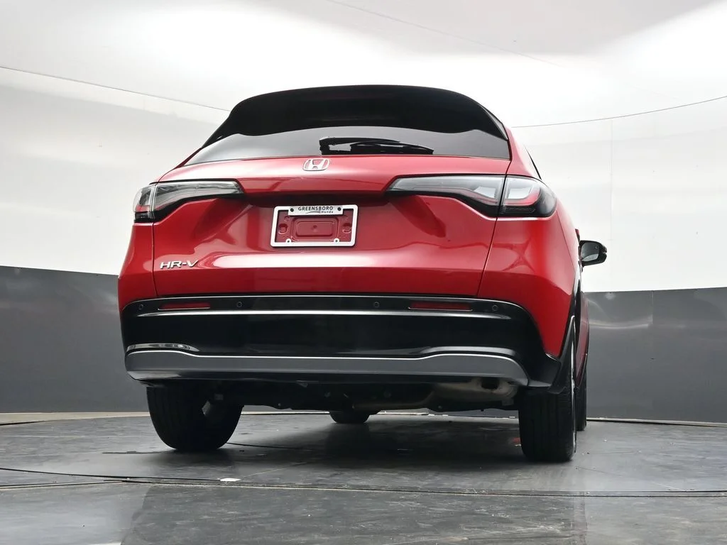 Certified Used 2024 Red Honda EX-L image 36