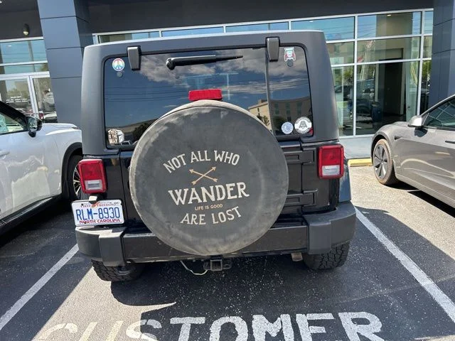Used 2016 Black Jeep Sahara image 6