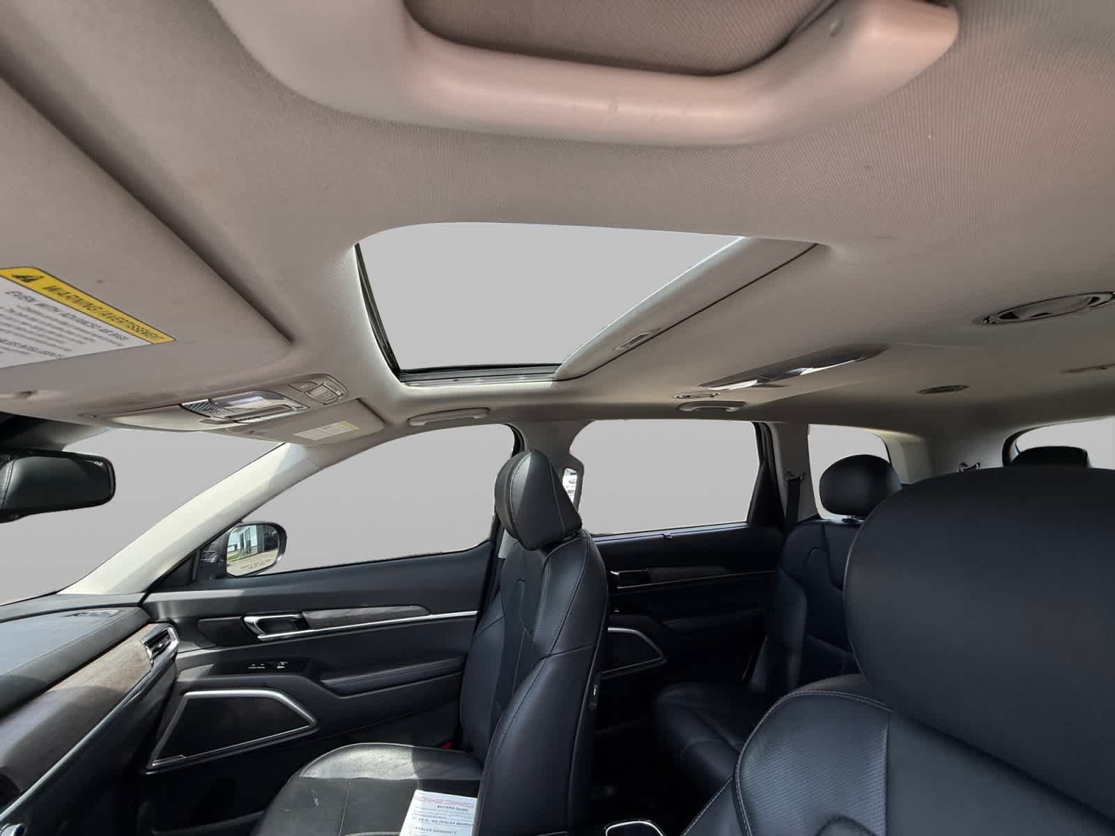 Used 2021 Gravity Grey Kia EX image 12