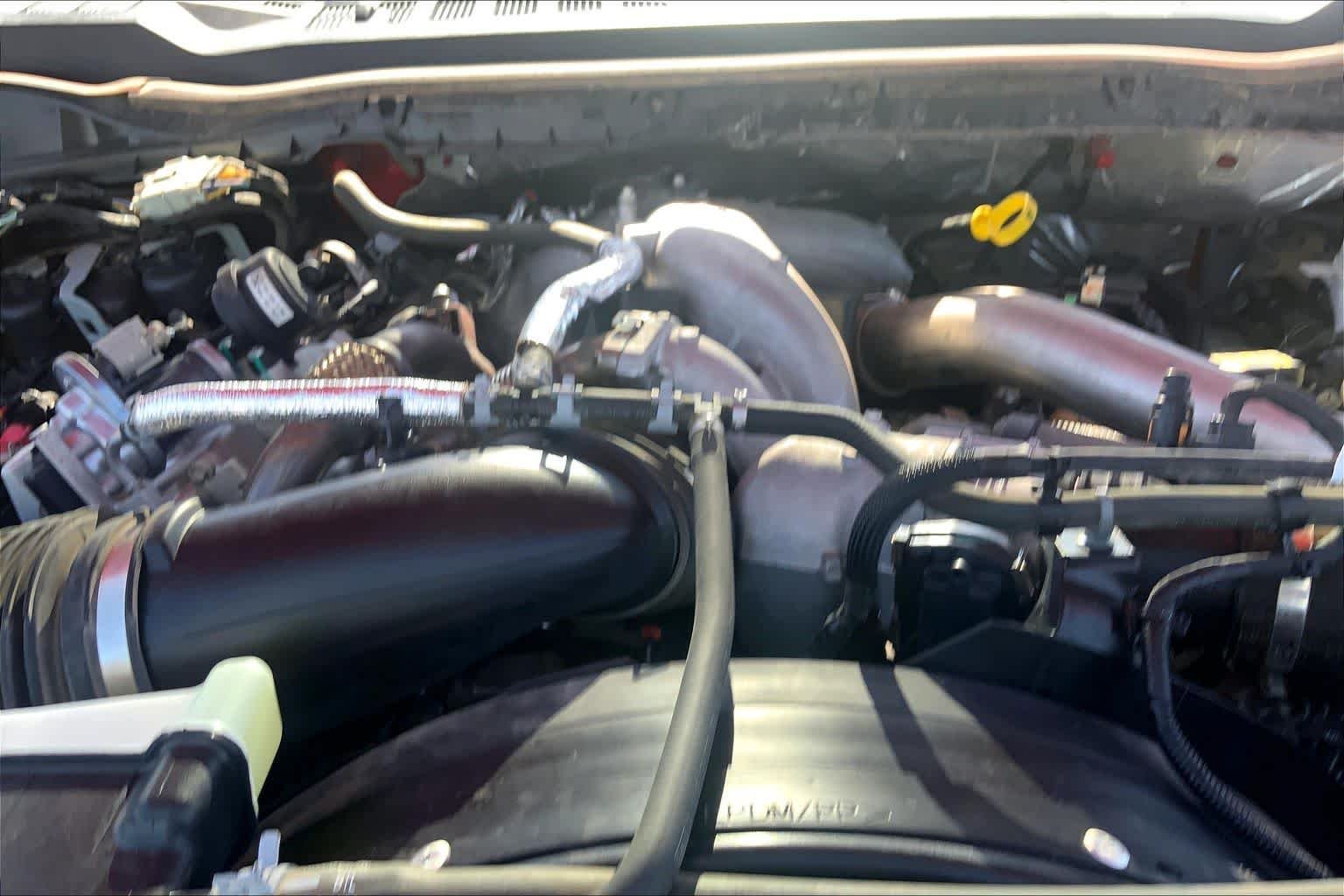 Used 2025 Race Red Ford LARIAT image 33