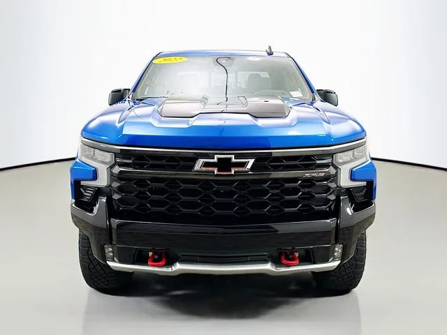 Used 2022 Blue Chevrolet ZR2 image 2