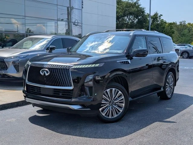 2027 INFINITI QX80 LUXE
