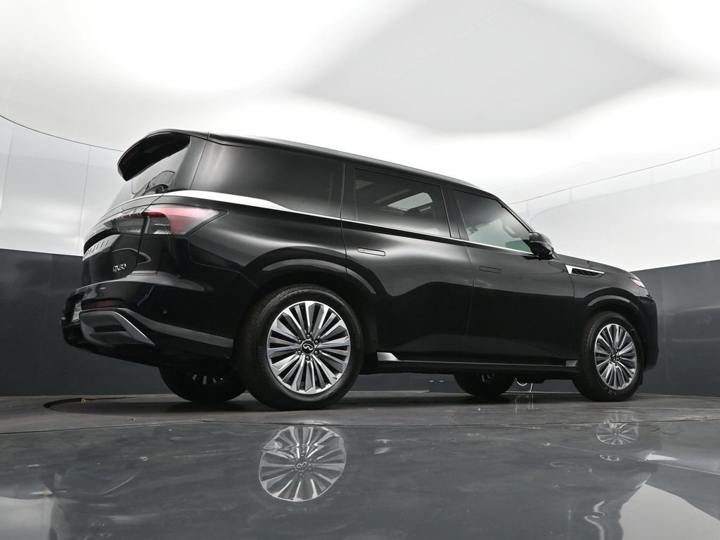 Certified Used 2025 Black INFINITI LUXE image 45