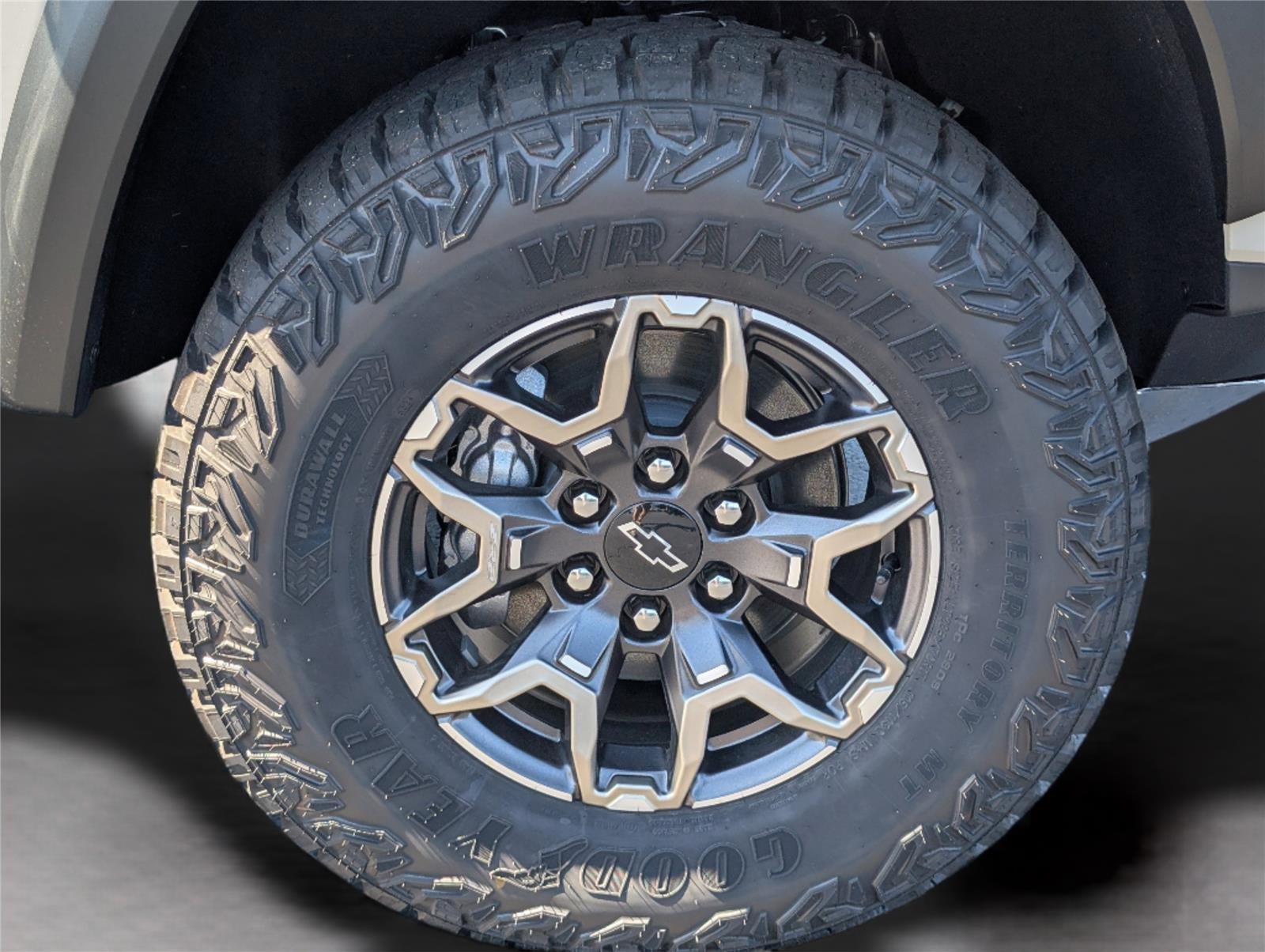 2026 Chevrolet Colorado ZR2 - Photo 39