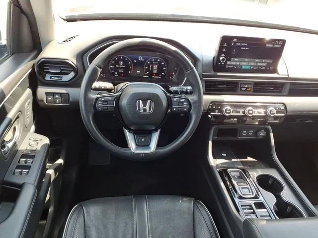 Certified Used 2024 Crystal Black Pearl Honda AWD ELITE image 18