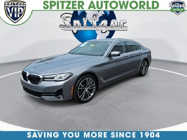 Used 2023 Gray BMW 530e iPerformance image 5