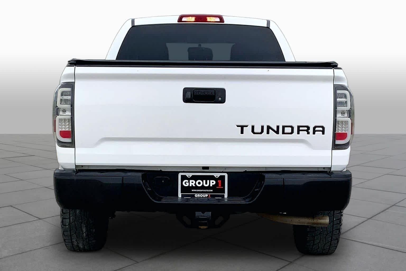 Used 2017 Super White Toyota SR image 5