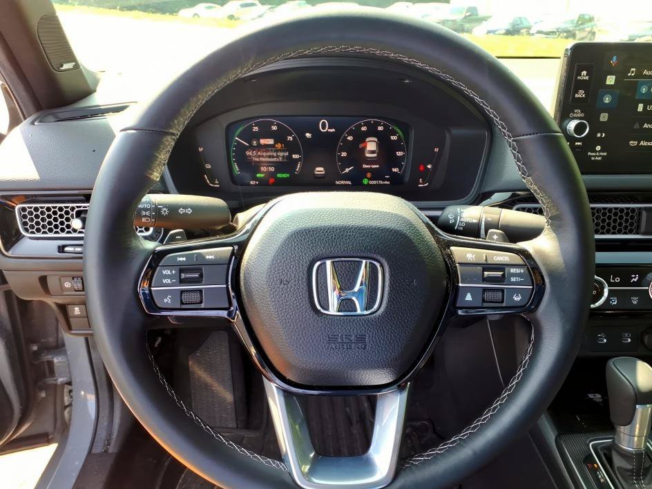 Used 2025 Urban Gray Pearl Honda Sport image 23