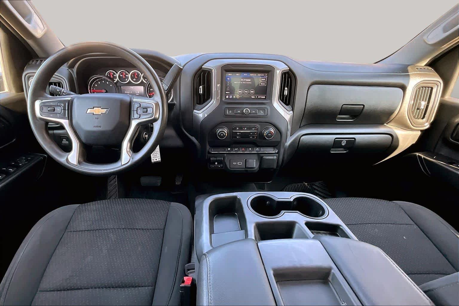 Used 2021 Oxford Brown Metallic Chevrolet Custom image 14