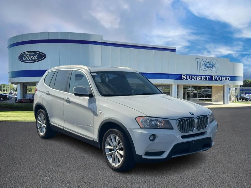 2013 BMW X3 xDrive28i's photo