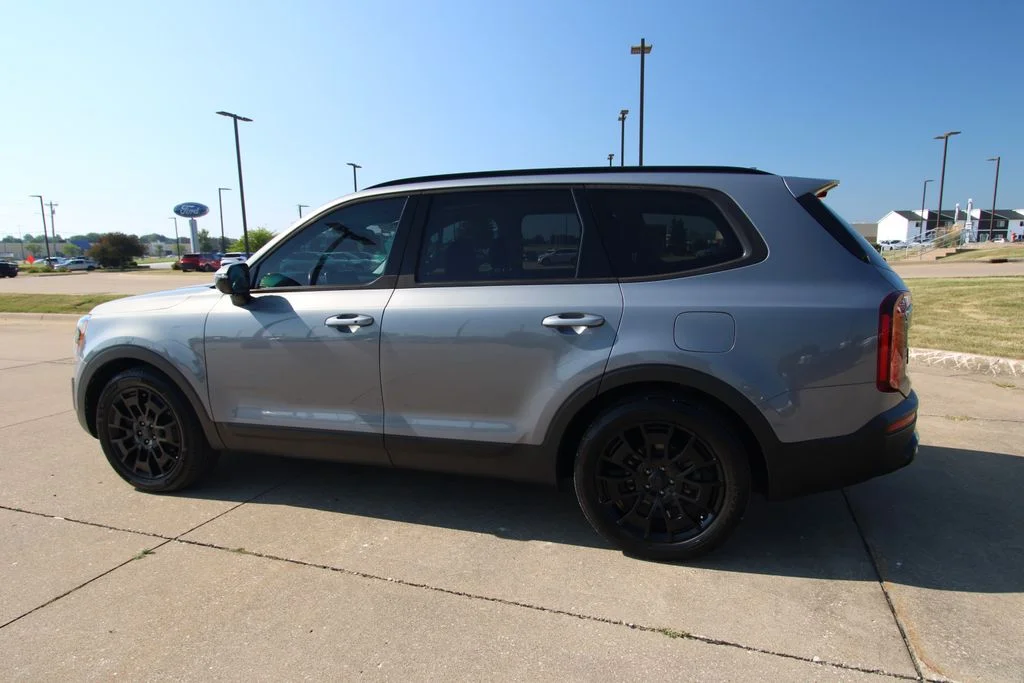 Used 2021 Silver Kia SX image 18