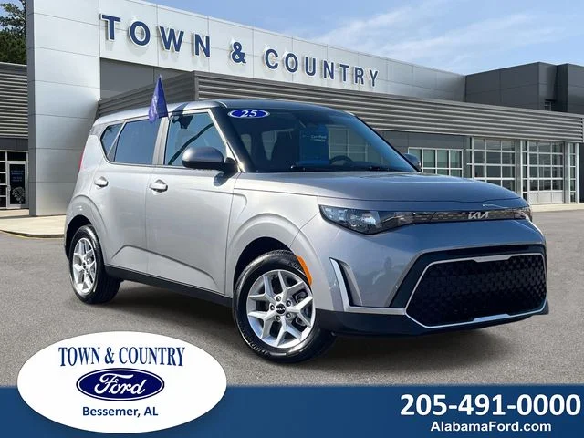 2025 Kia Soul 2.0L LX IVT's photo