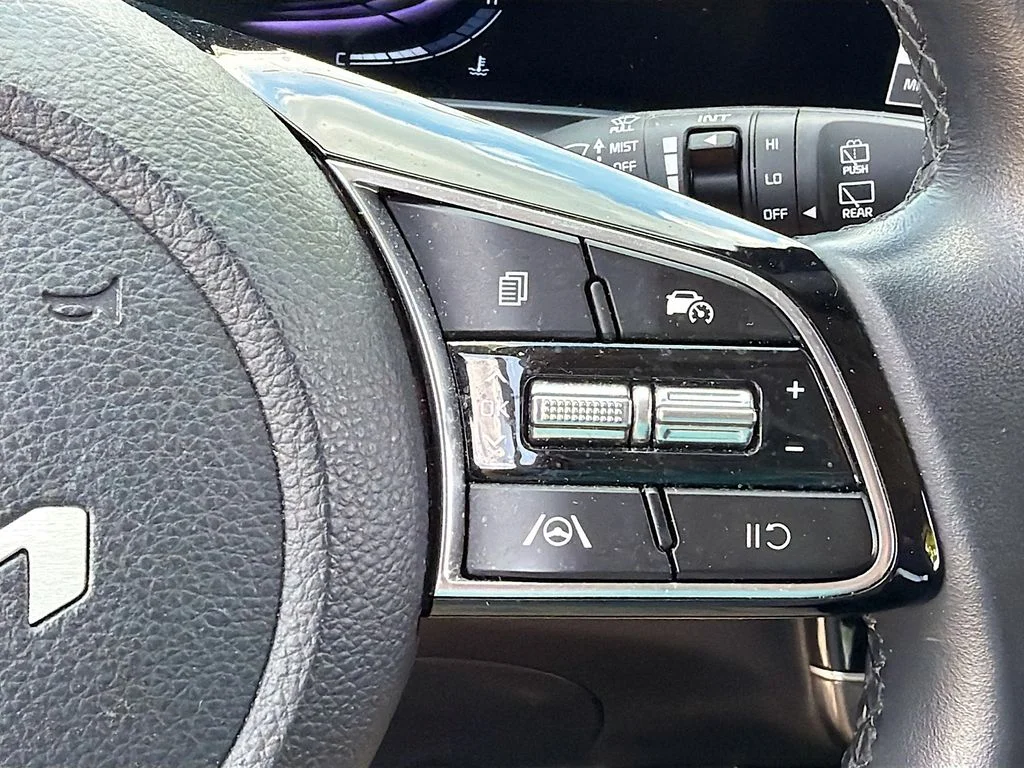 Used 2025 Gray Kia S image 18