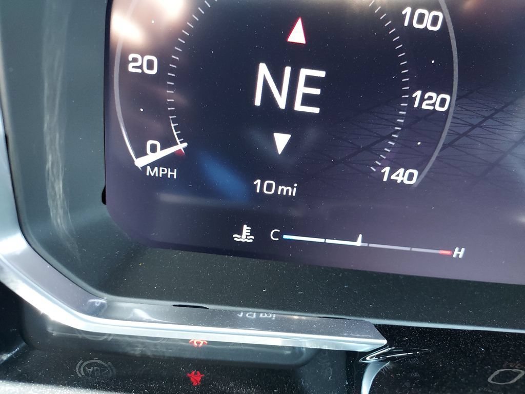New 2026 Summit White GMC Elevation image 19