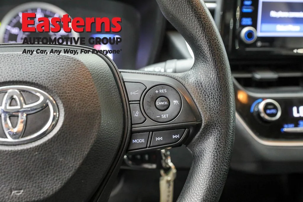 Used 2022 Gray Toyota LE image 15