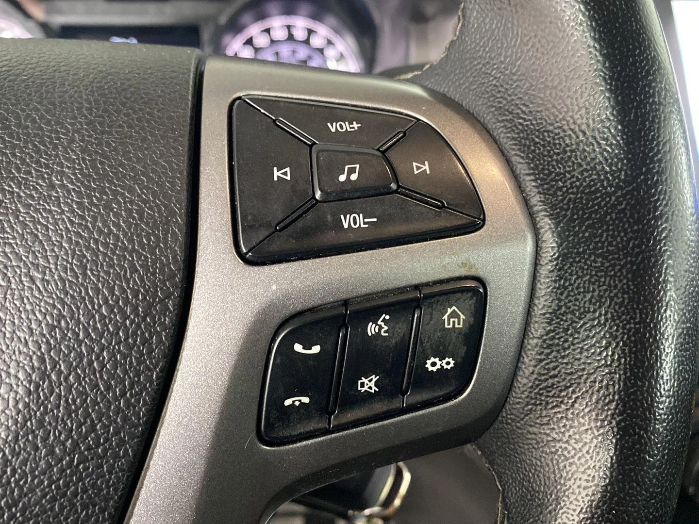 Used 2021 Carbonized Gray Ford XLT image 9