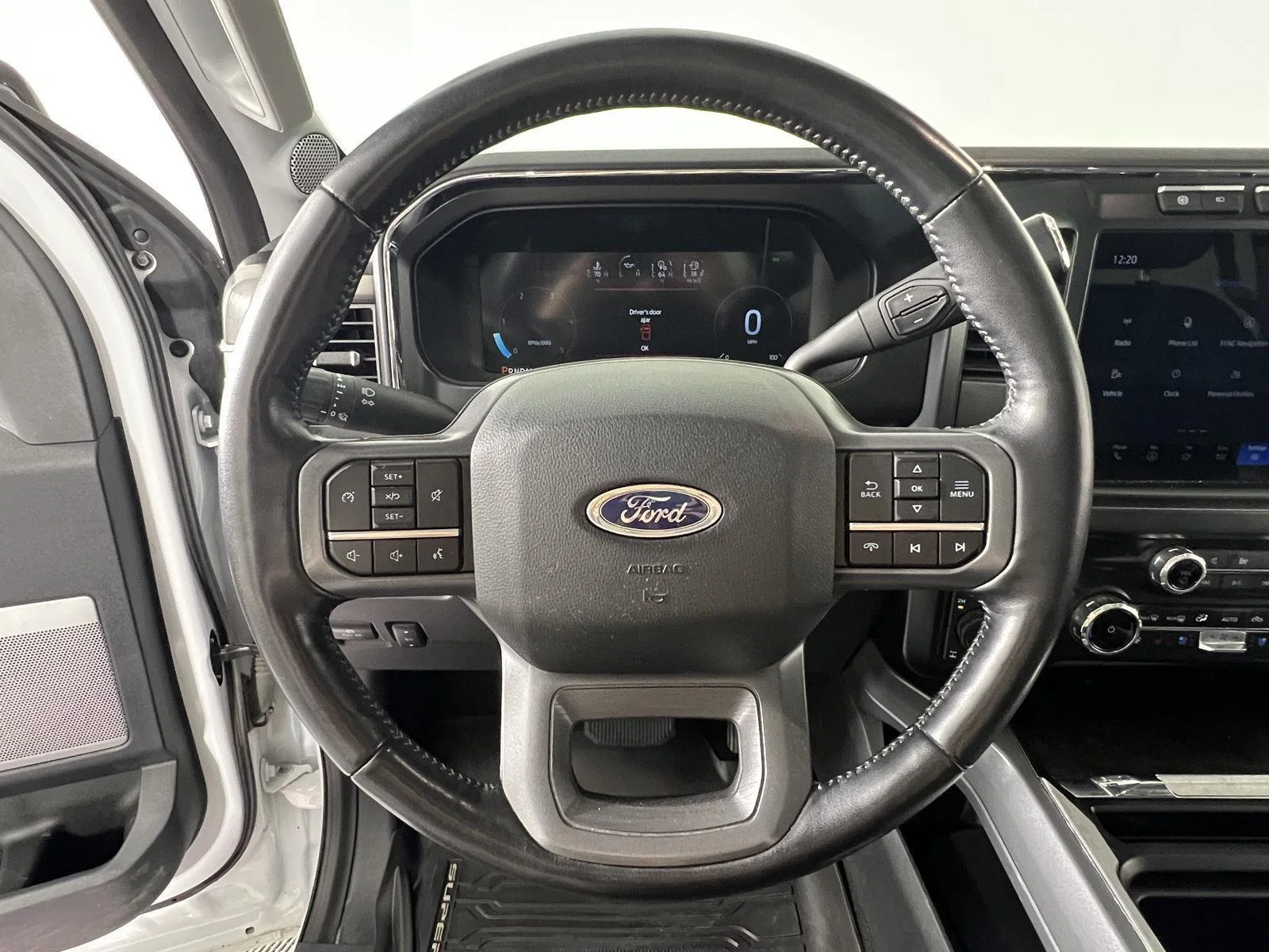 Used 2024 Oxford White Ford Lariat image 17
