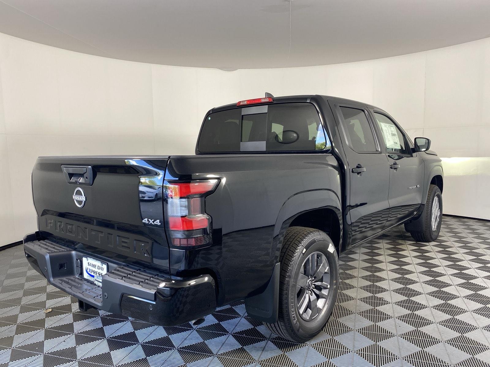 New 2027 Super Black Nissan SV image 19
