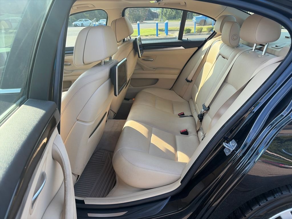 Used 2014 Jet Black BMW 535d image 18