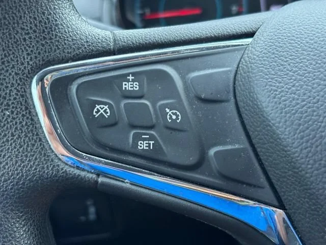 Used 2016 TUNGSTEN METALLIC Chevrolet LT image 17