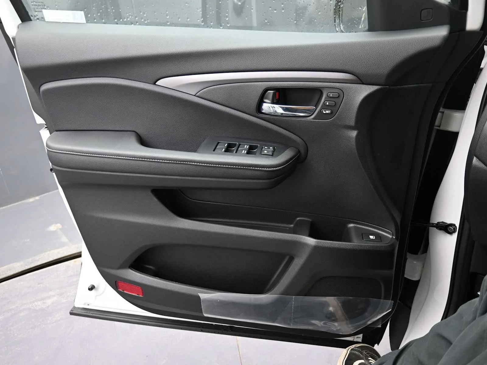 New 2026 Platinum White Pearl Honda RTL image 10