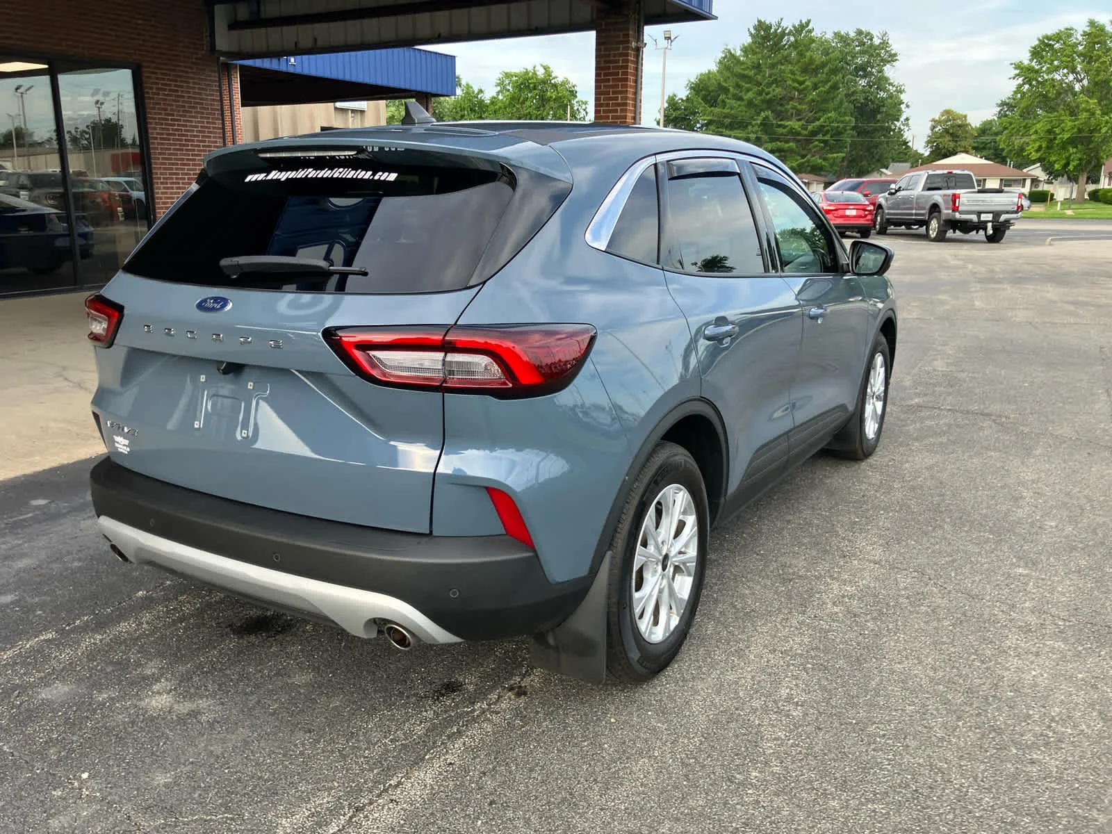 Used 2023 Vapor Blue Metallic Ford Active image 27