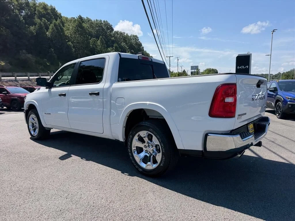 Used 2026 White Ram Big Horn/Lone Star image 5