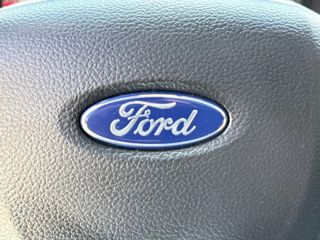Used 2020 Black Ford XLT image 12