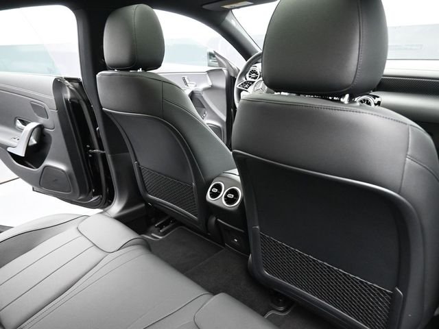 Used 2025 Black Mercedes-Benz CLA 250 image 27