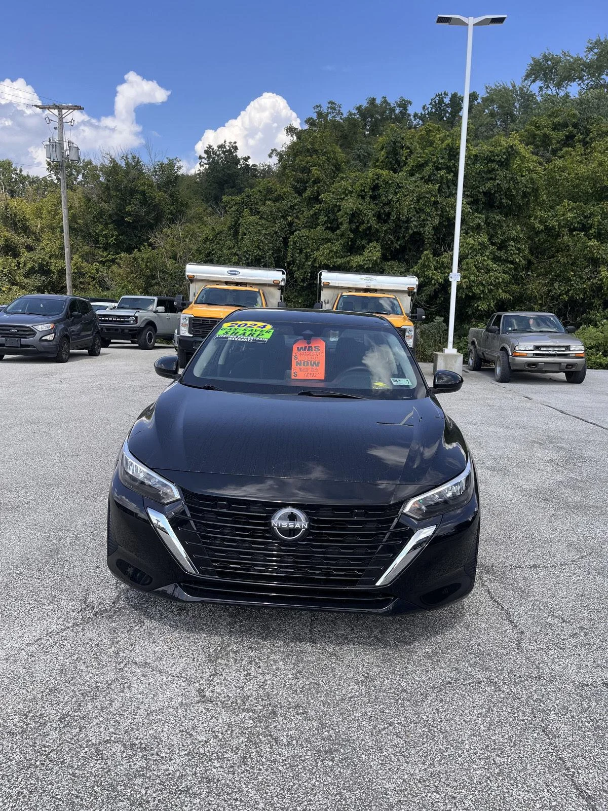 Used 2024 Super Black Nissan SV image 3