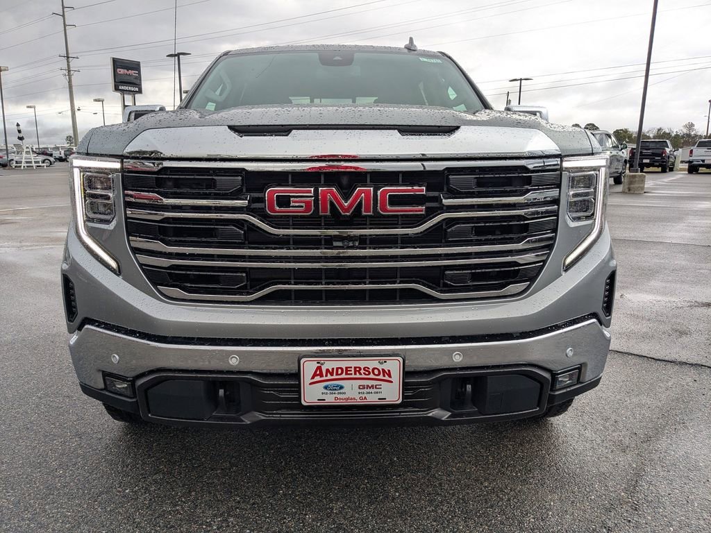 2026 GMC Sierra 1500 SLT - Photo 9