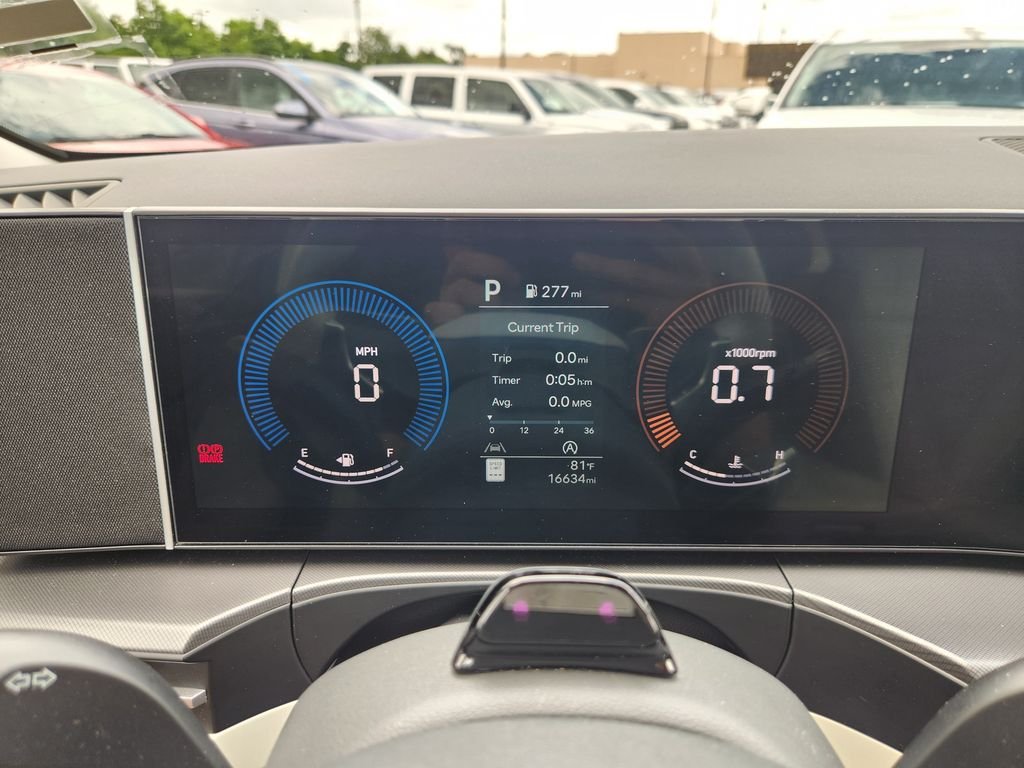 Used 2026 Ecotronic Gray Hyundai SEL image 16