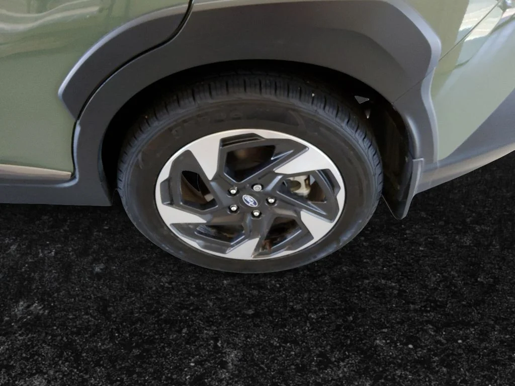 Used 2024 Green Subaru Limited image 27