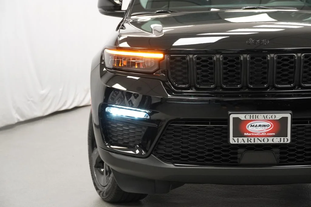 Used 2024 Black Jeep Limited image 7