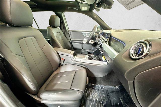 New 2026 Mountain Grey Metallic Mercedes-Benz GLB 250 image 56