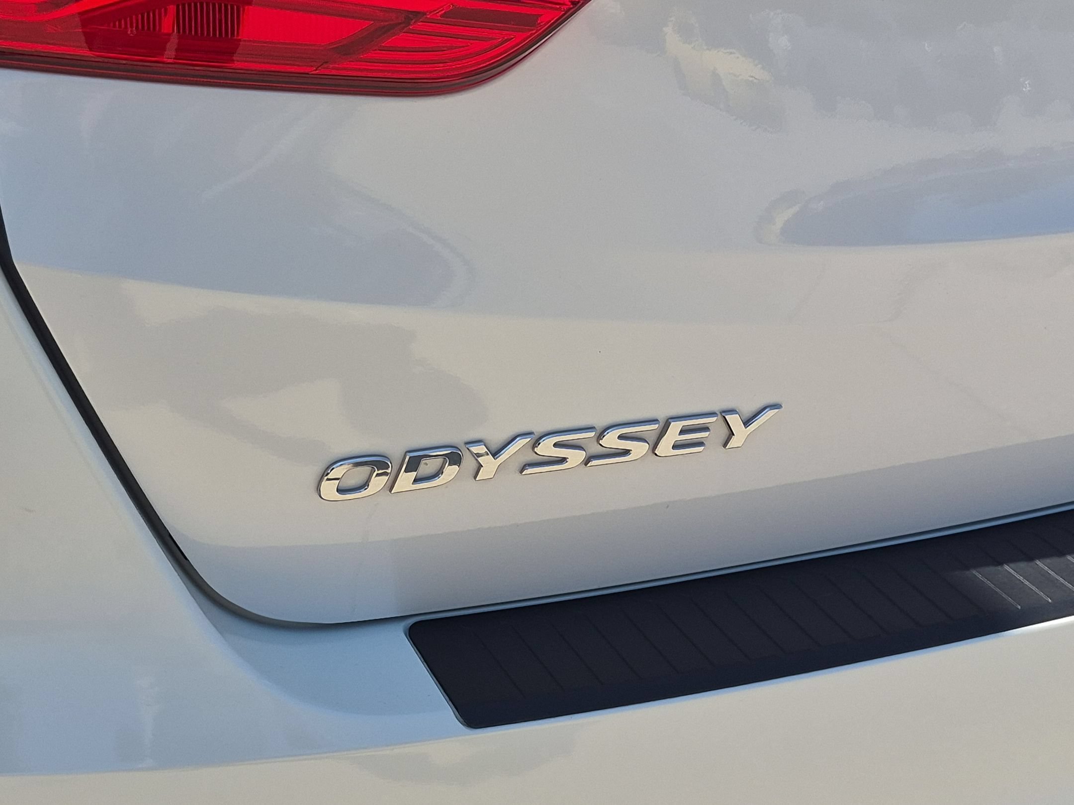 2024 Honda Odyssey EX-L - Photo 30