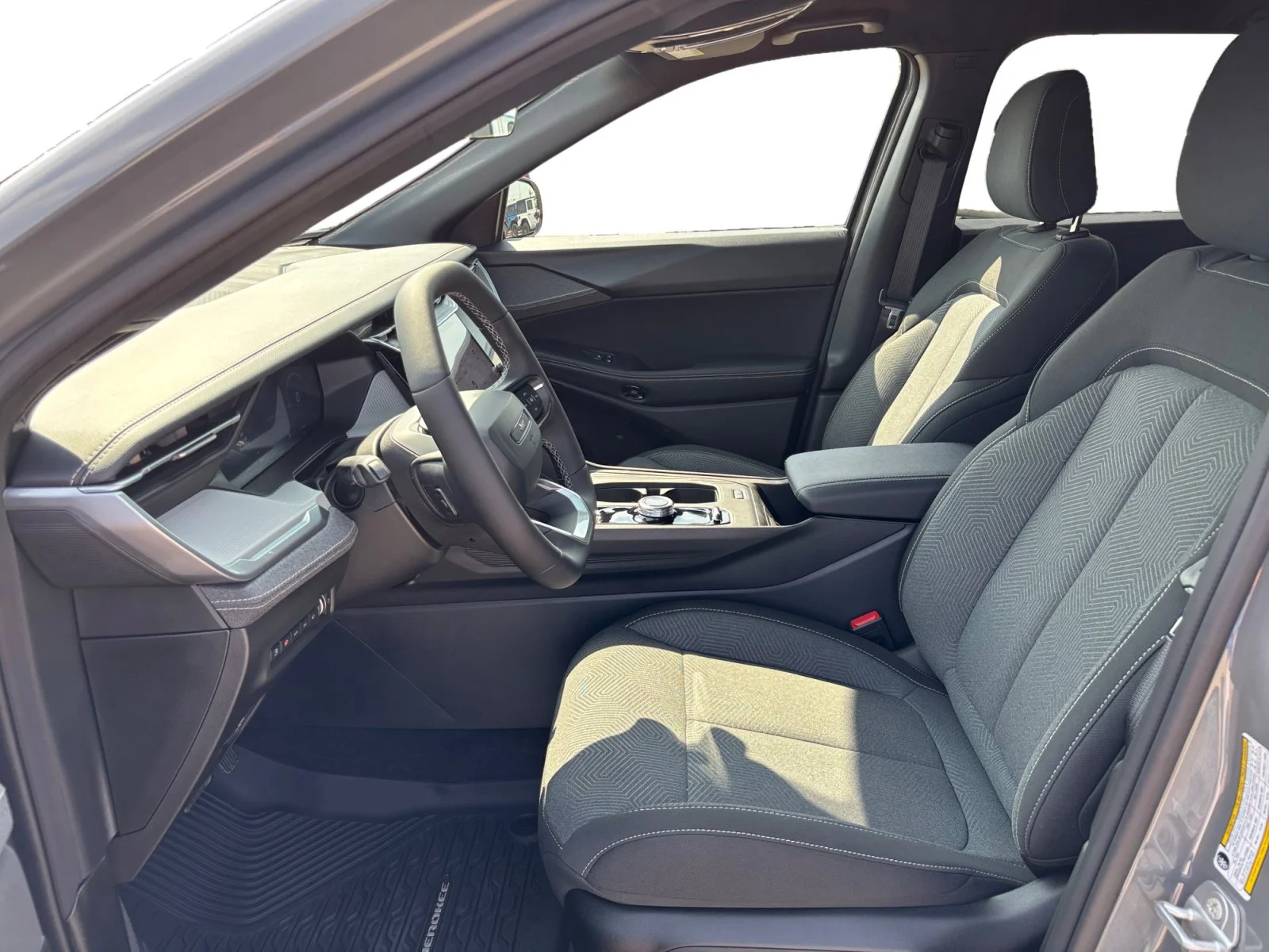 New 2026 STING-GREY Jeep Laredo image 10