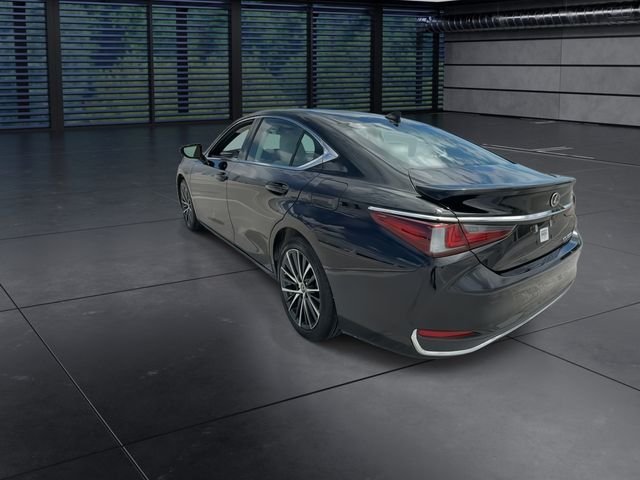 Certified Used 2024 OBSIDIAN Lexus 300h image 6