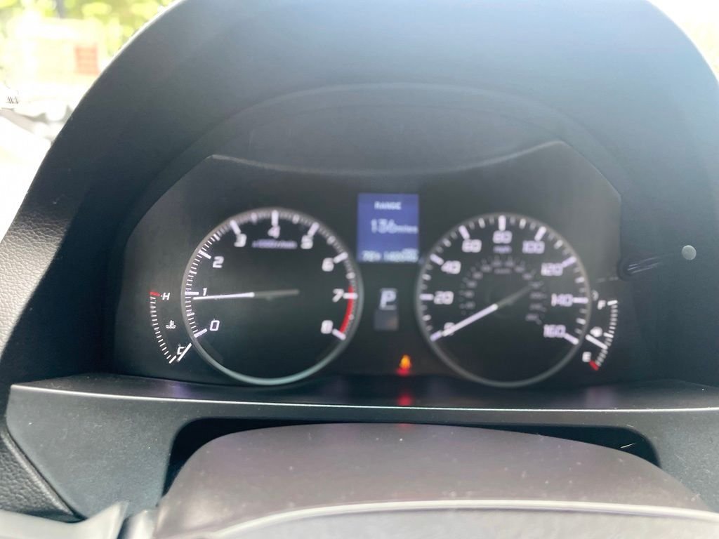 Used 2015  Acura Technology Package image 13