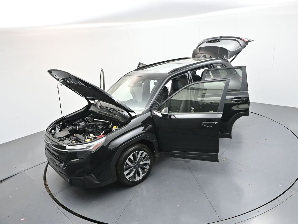 Used 2025 Crystal Black Silica Subaru Touring image 34
