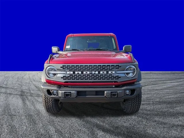 New 2026 Ruby Red Metallic Tinted Clearcoat Ford Badlands® image 9